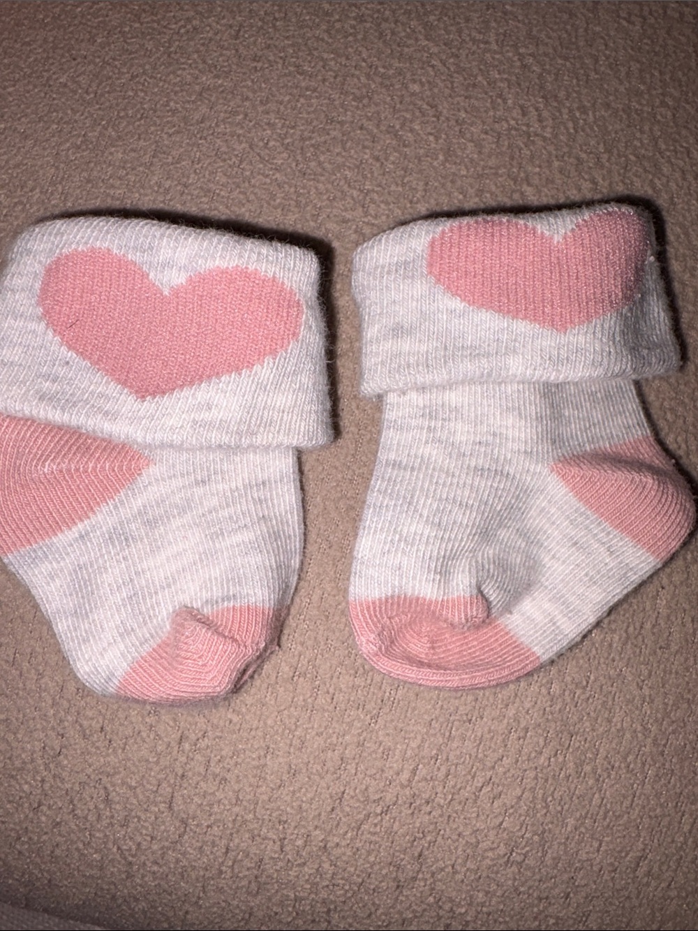 Baby Heart Ankle Socks - Gray and White